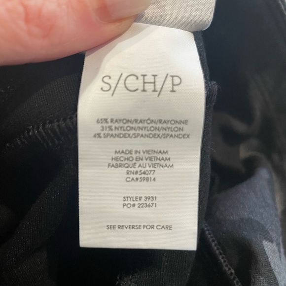 CAbi Gray Camo Leggings - Picture 4 of 6